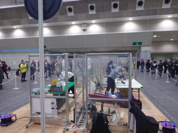 「第33回技能グランプリ」の画像| ガラス・サッシの事なら大阪の株式会社山田硝子店へ